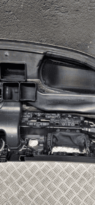 MERCEDES W177 A-KLASA KOKPIT DESKA KONSOLA GŁOŚNIK CENTRLANY ORYGINAŁ 10