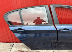 Bmw F20 drzwi A76 prawy tył oryginał igły w kolor 15