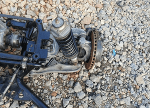 ZWROTNICA WAHACZ LEWY TYŁ MASERATI QUATTROPORTE 1