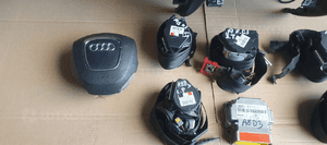 Konsola poduszki pasy AIRBAG sensor zestaw naprawczy Audi A8 D3 8