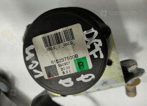 PAS BEZPIECZEŃSTWA PRAWY PRZÓD PRZEDNI PASAŻERA DEFENDER 615237500B 2007-14 4