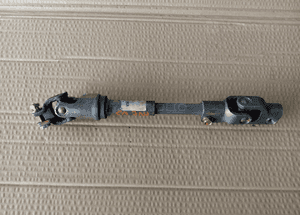 Toyota Avensis T25 walek kierownicz krzyzak