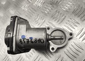 Bmw F39 F48 F54 F60 G01 G12 G30 zawór agr przepustnica 8576810 9