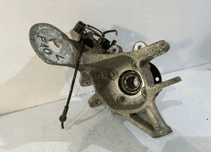 BMW 5 F10 / F11 Zwrotnica tył lewa - 15096 1