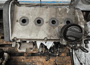 VW Golf 4 IV Audi A3 VW Golf 4 IV Audi A3 Seat Leon silnik AGN 1