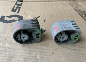 Łapa poduszka silnika Mercedes W169 W245 3