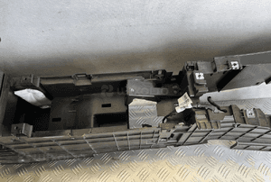 Podlokietnik schowek tunel renault arkana org fv 4