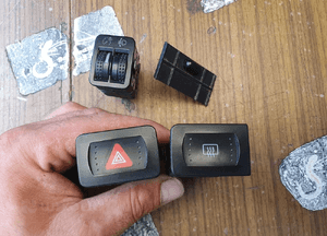 Wlacznik Awaryjne Orzewania Tylnej Szyby Regulacji Swiatel Oswietlenia Czujnik Naslonecznienia VW Golf IV 4 Bora 1