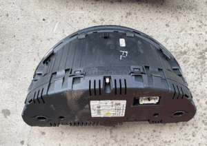 Mercedes VIANO VITO 639 licznik diesel cdi lift chrom 6