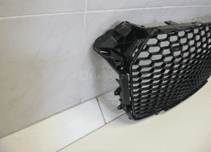 Audi R8 grill atrapa chłodnicy maskownica 4