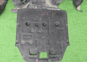 Podłoga pod silnik nadkola bmw 2 F45 7343142 2