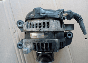 Toyota Corolla Avensis 2.0 2.2 D4D alternator 0G011 6