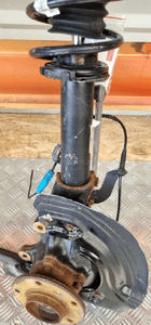 BMW X1 E84 ZWROTNICA AMORTYZATOR PRAWY PRZÓD PRZEDNI 6788700 6851336 6