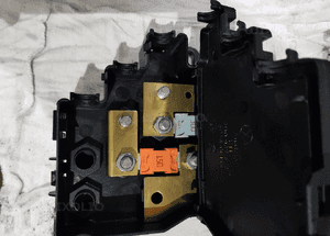 klema vw. phaeton 3d0937576 2