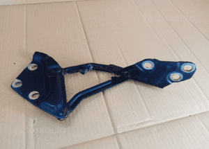 Zawias maski lewy LD5Q VW Touareg 7L6823301 4