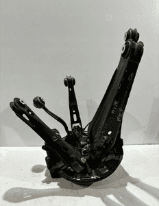 BMW X3 F25 / F26 Zwrotnica piasta tył Prawy- 16252 1