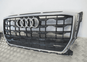 Grill gril atrapa audi Q2 lift 81A 2020- 4