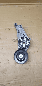 Napinacz paska Audi A4 B6 1.6 1