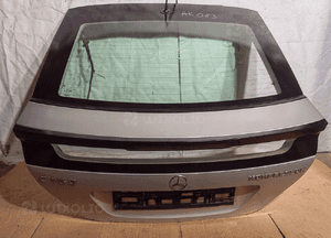 Klapa tył mercedes W203 c-klasa coupe 1