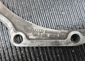 Dystans Blacha 01E103551B 01E103551CFlansza Kołnierz Skrzynia Biegow Silnik Audi A4 B6 B7 A6 C5 VW 15
