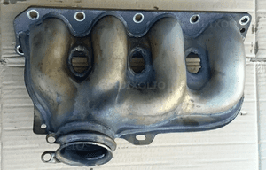 Peugeot 307 407 807 Citroen C4 C5 C8 1.8 16V kolektor wydechowy 1
