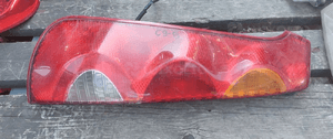 Tyl tylna lampa lewa nissan note 1