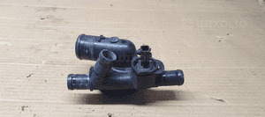 Obudowa termostatu króciec Renault Laguna III 2.0 DCI 8200801570 2