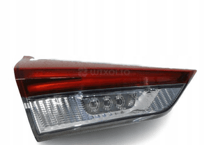 TOYOTA AURIS LAMPA LEWY TYŁ W KLAPĘ LEWA TYLNA hatchback 1