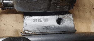 Zawias zawiasy drzwi prawy tył para Audi A8 D3 4E0833412D 4