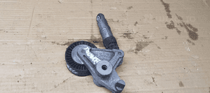 Napinacz paska rolka VW Touareg 3.0 TDI 059145201F 1