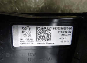 Peugeot 308 iii T10 21- lampa prawy tył w błotnik prawa tylna oryginał 15