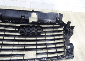 Grill atrapa audi A3 8V 12-16r s-line radar sedan 8V5853651C 10