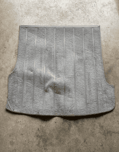 DYWAN BAGAZNIKA SZARY VW PASSAT B5 LIFT ORYGINAL
