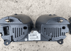SMART FORFOUR diesel BENZYNA LICZNIK predkosciomierz 3