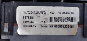 Volvo S60 V70 S80 moduł CEM  skrzynka bezpieczników    8696098 5
