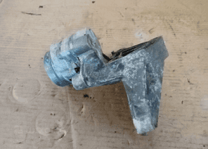 Łapa silnika napinacz Opel Vectra B 1.6 16V 90502772 3