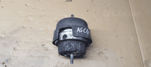 Poduszka silnika Audi A6 C6 2.0 TDI 4F0199382AD 1