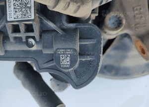 PIASTA LEWA TYŁ TYLNA WAHACZ ZAWIESZENIE ZACISK AUDI A3 8V SEDAN 2013-2019 7