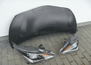Toyota aygo ii reflektor przedni prawy ładny oryginał 13