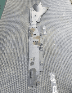 Osłona 8E0825209C 8E0825210B Plastik Podwozia Podłogi Prawa Lewa Audi A4 B6 B7 Sedan Kombi 17
