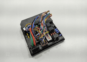 Moduł bcm skrzynka bezpieczników nissan juke F15 284B71KA0A 2010-2019 2