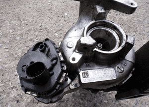 Turbosprężarka audi A4 A5 Q5 2.0 tdi 05L253019K 3