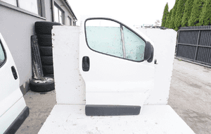 Drzwi prawy przód renault trafic 2 ii 1