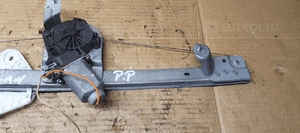 Mechanizm podnośnik szyby prawy przód Dacia Logan 3