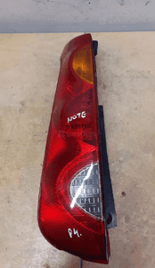 NISSAN NOTE E11 lampa tył lewa 1