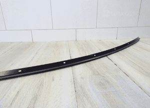 Tesla model 3 listwa dachowa prawa 1083520-40-D llu 9