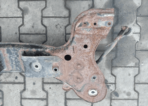 Fiat Stilo Bravo II 1.9 JTD wozek kolyska zawieszenia przod belka pod silnik 6