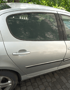 Peugeot 407 sedan drzwi tyl tylne prawe  EZRC 1