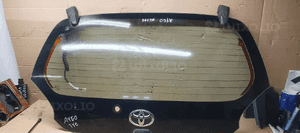 Szyba klapy bagażnika Toyota Aygo AS2 09r 1