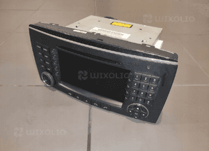 Mercedes W251 r-klasa radio cd nawigacja nawi ekran panel stan bdb 3